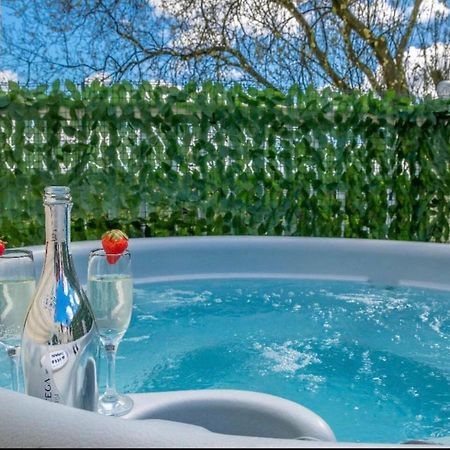 Tattershall Lakes Private Hot Tub Lodge - Sleeps 6 Lincoln Buitenkant foto